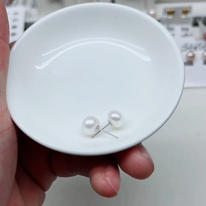 未镶嵌淡水珍珠耳饰