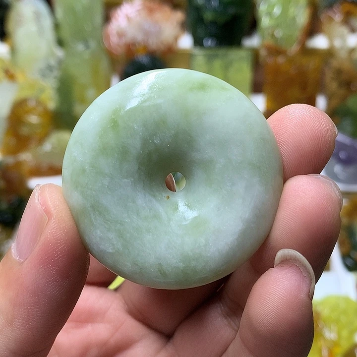 蛇纹石玉未镶嵌珠宝半成品