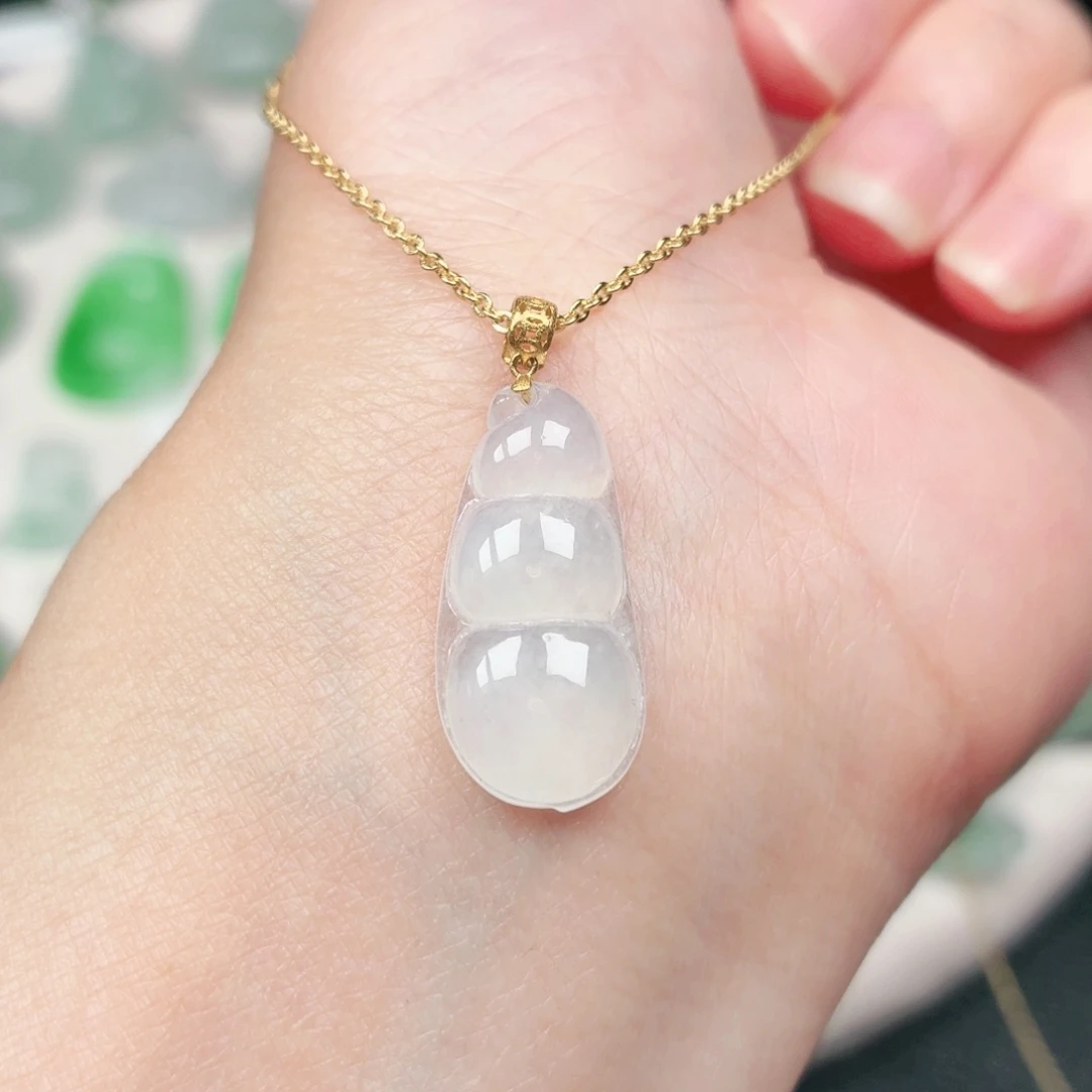 翡翠18K金镶嵌颈饰缅甸天然A货翡翠