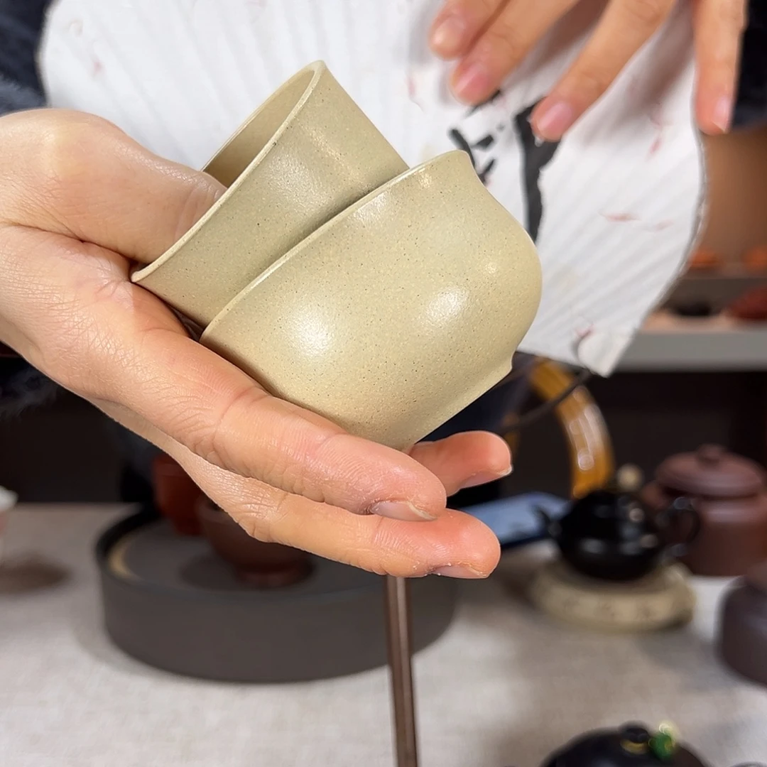 俊****茶壶紫砂本绿杯2款