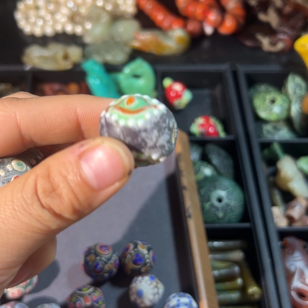 朱***力玛瑙/玉髓合金颈饰