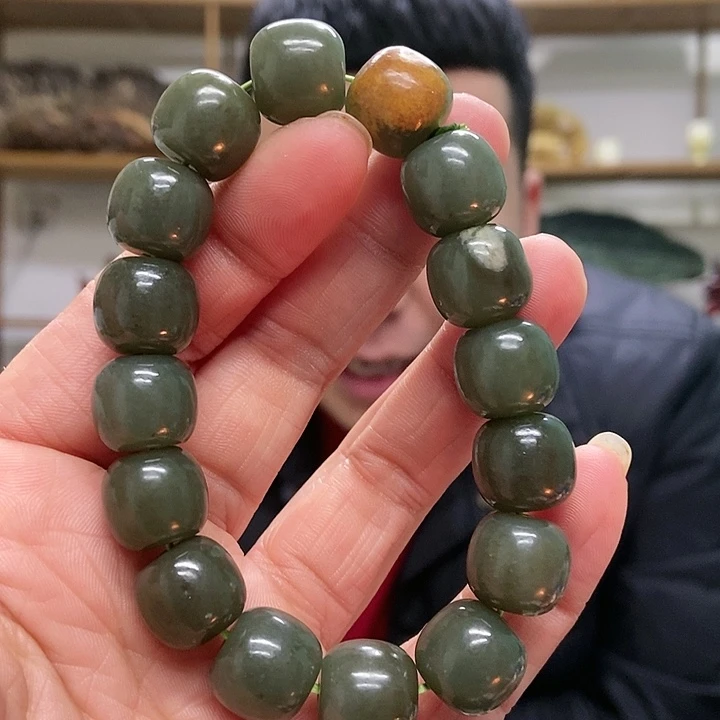 岫岩河磨玉（透闪石质玉）手串未镶嵌