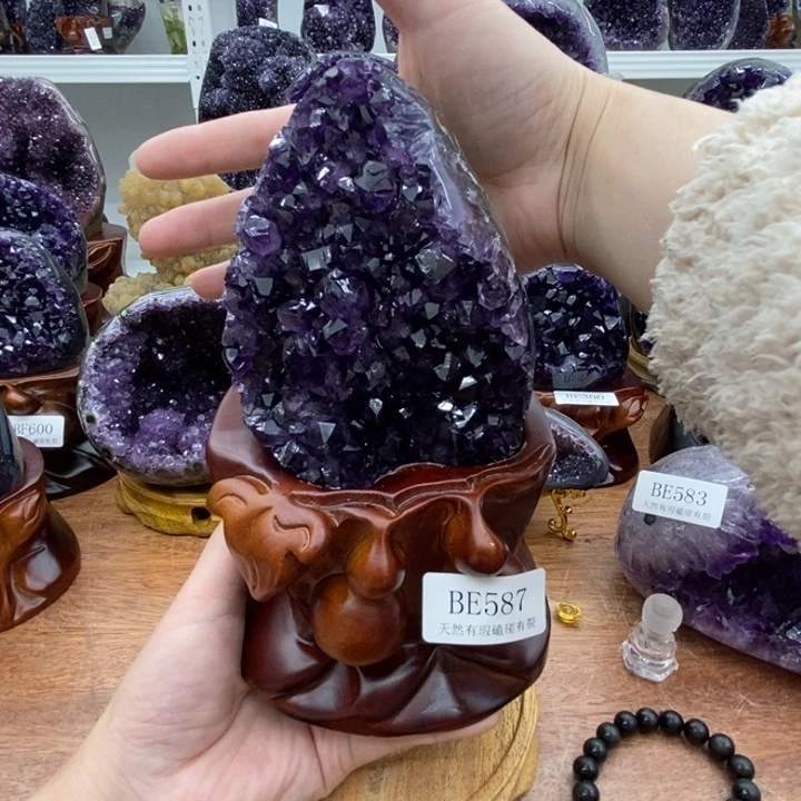 紫晶大型摆件（非配饰）未镶嵌