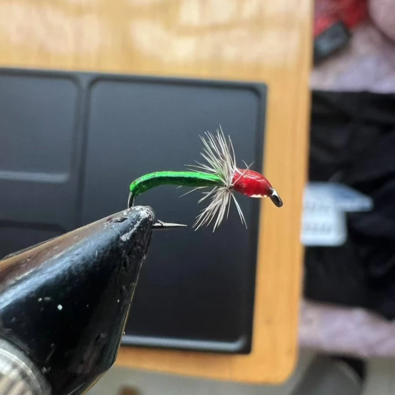飞蝇钩高反光毒蚊飞蝇钩路亚毒蚊马口溪流微物假饵