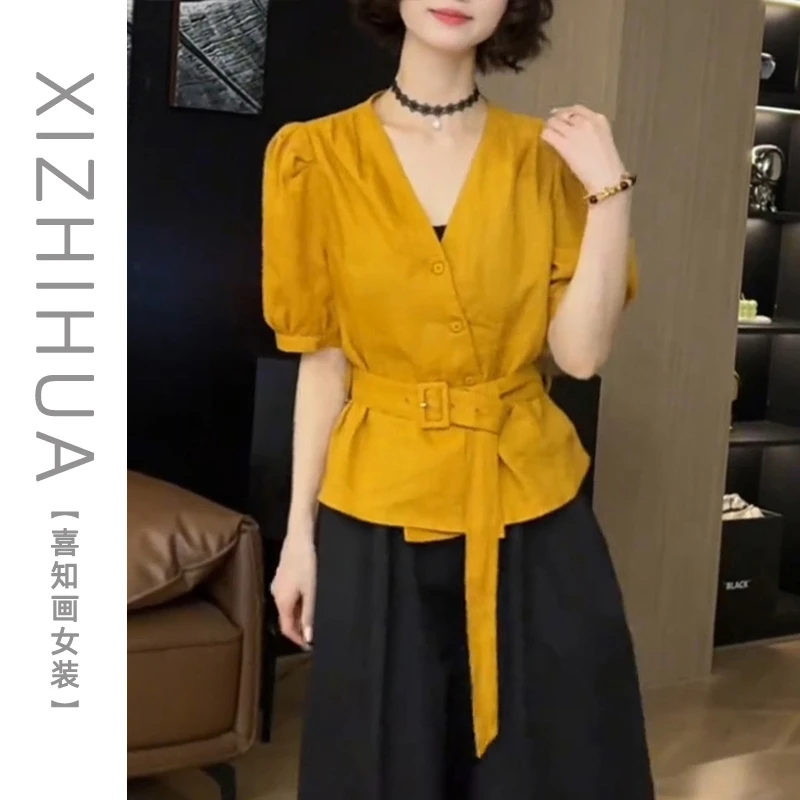 夏季新款洋气衣服女设计感小众v领短袖衬衫收腰显瘦减龄别致上衣