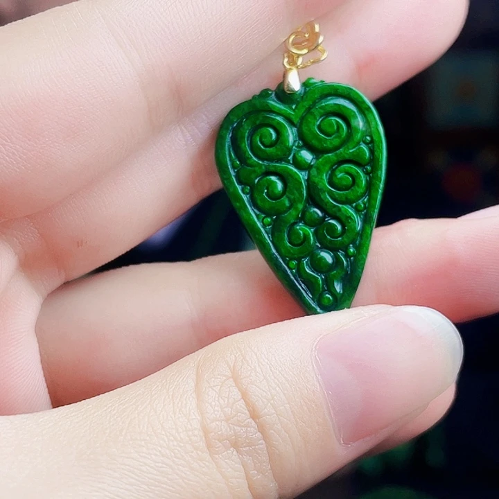 翡翠银S925镶嵌颈饰多样性