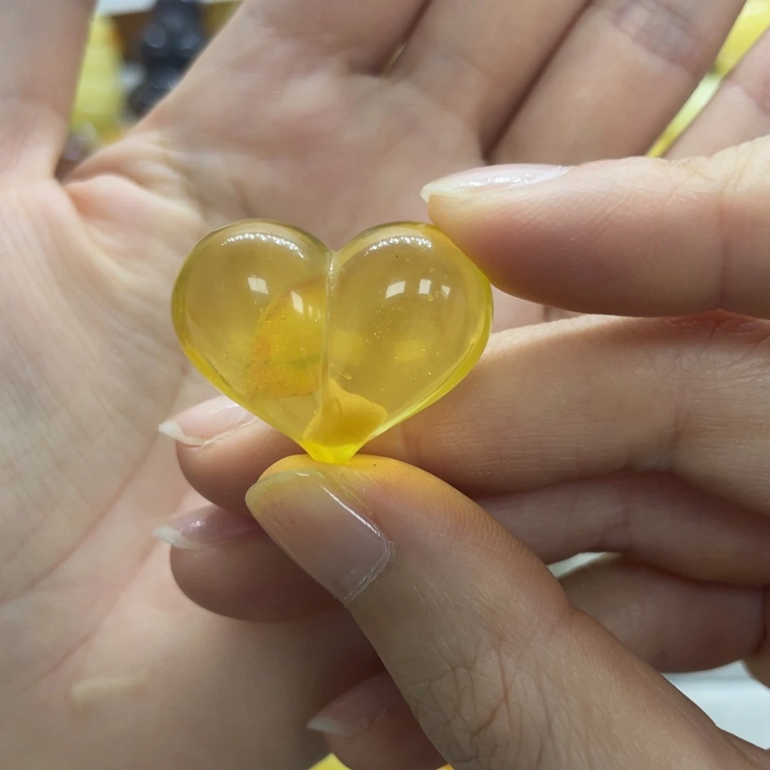 琥珀未镶嵌裸石天然琥珀