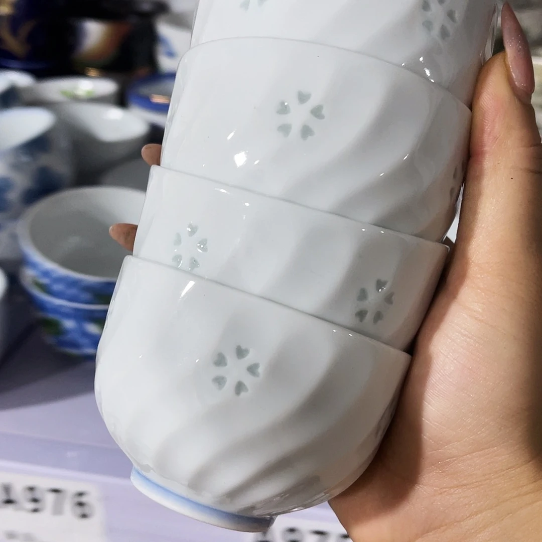 瓷片库****品我们一起看电视的