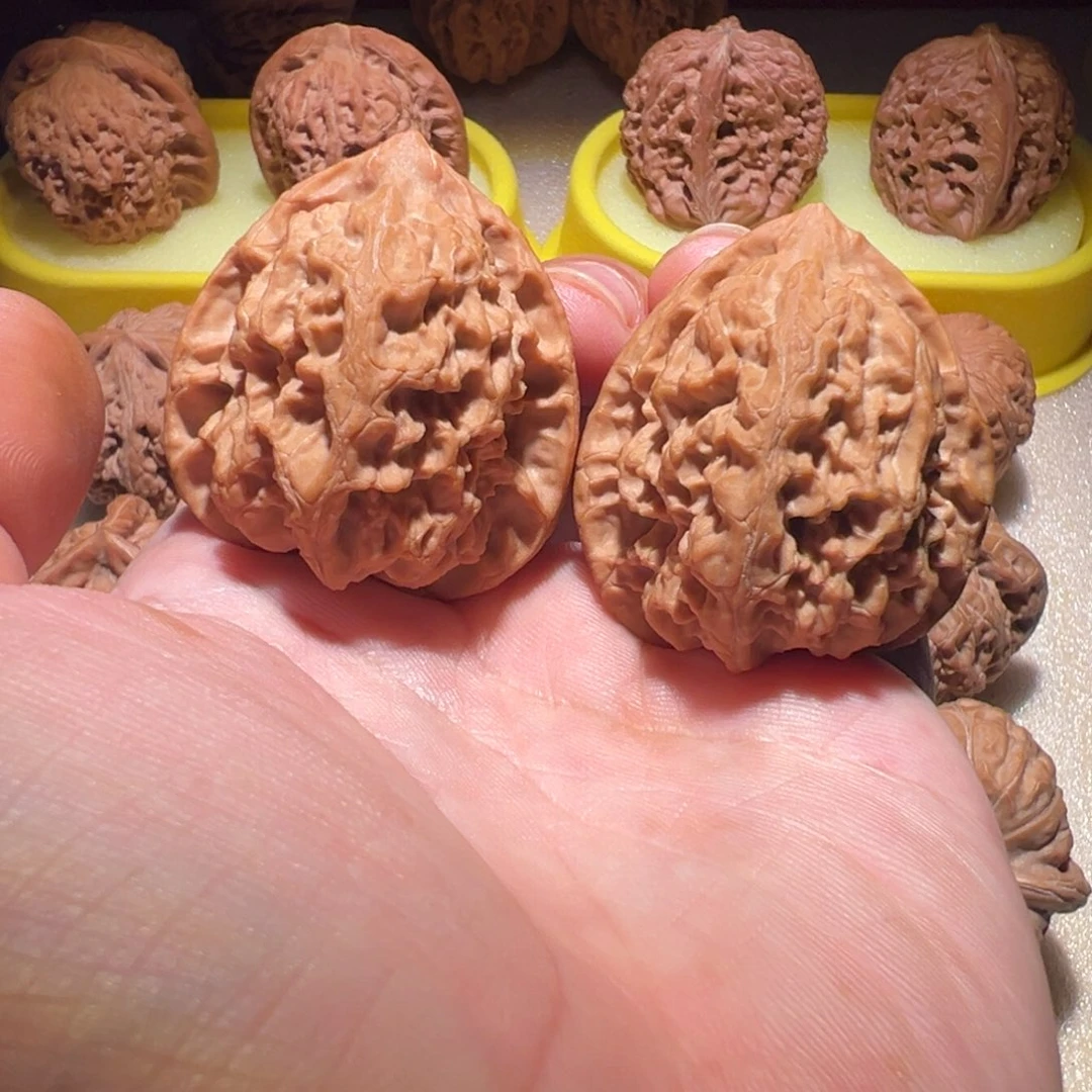 把件文玩核桃40梨木台