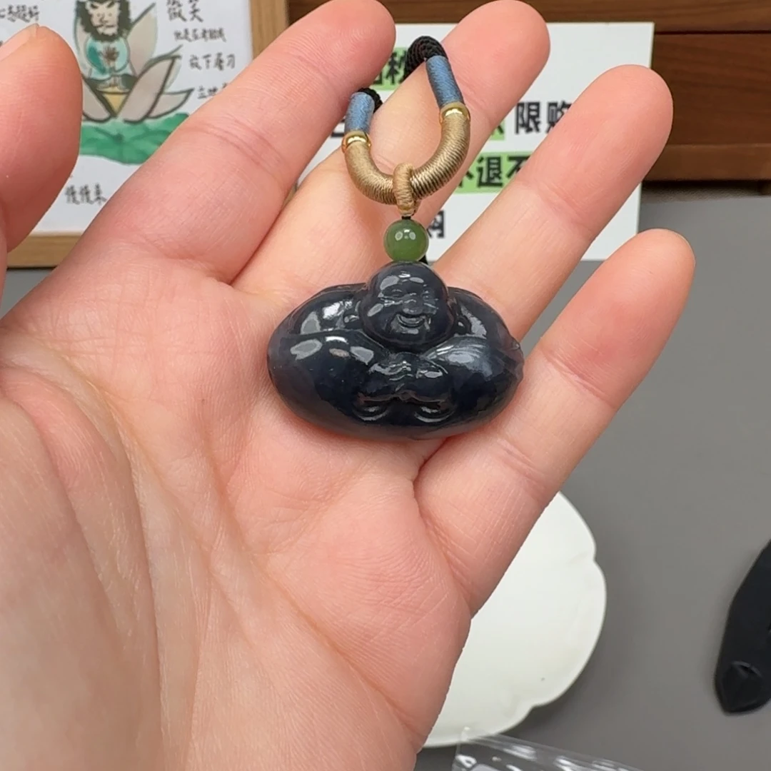 和田玉未镶嵌颈饰251212微瑕回流