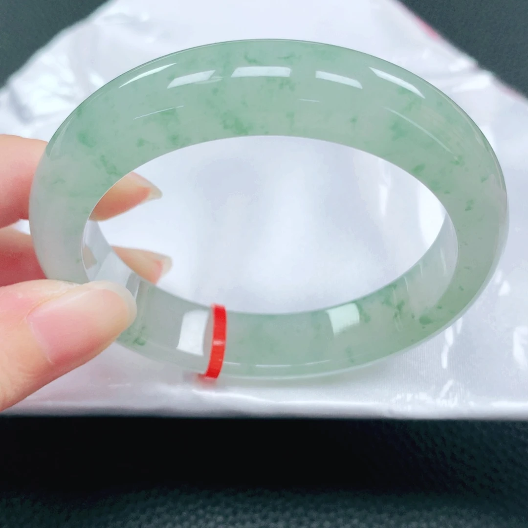 未镶嵌手镯翡翠56圈