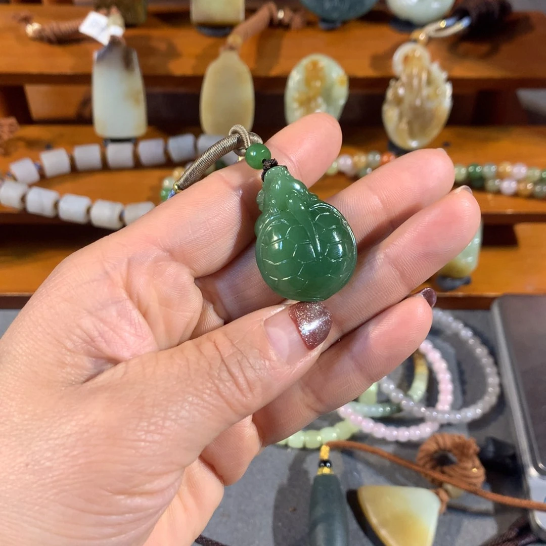 和田玉（糖玉）颈饰未镶嵌南*