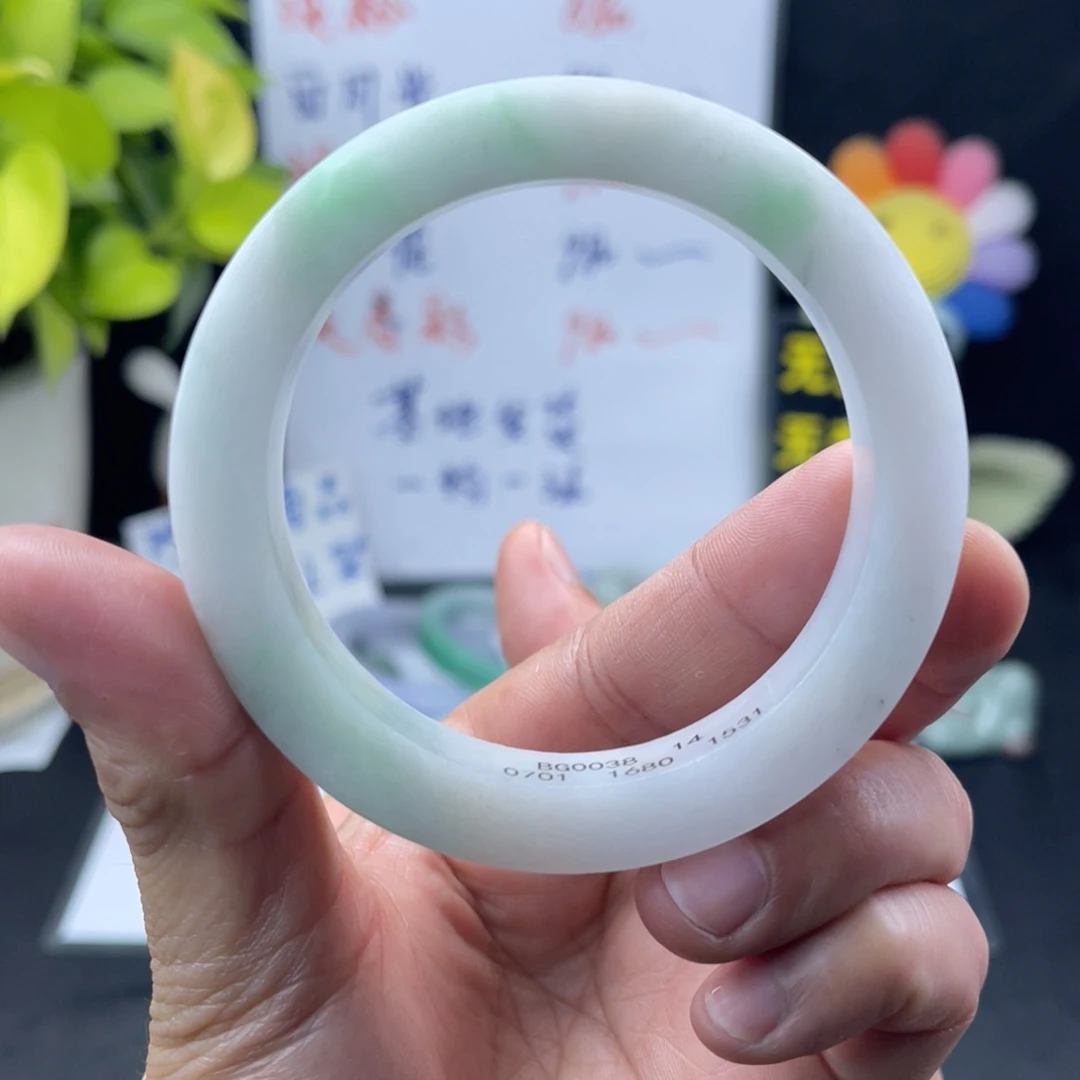 定制翡翠59-61正圈未镶嵌手镯