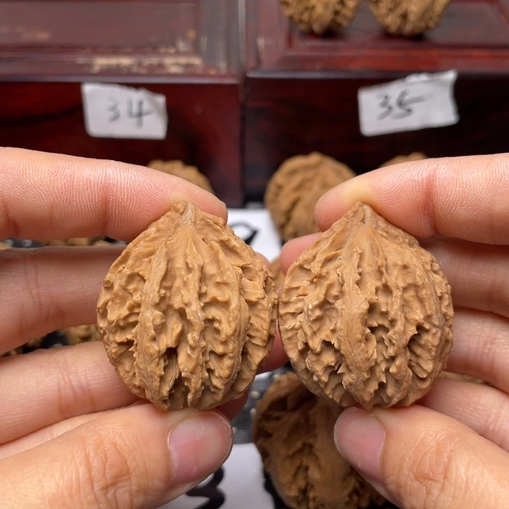 文玩核桃吊坠秦岭核桃