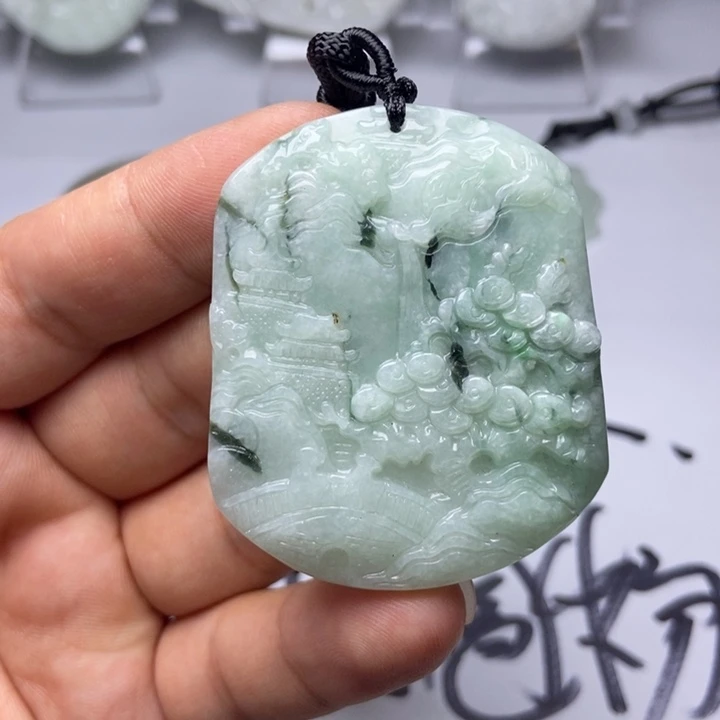 翡翠未镶嵌颈饰翡翠