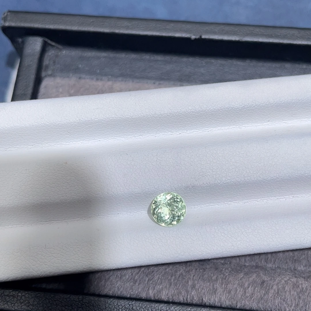 未镶嵌裸石碧玺1.72ct绿碧玺
