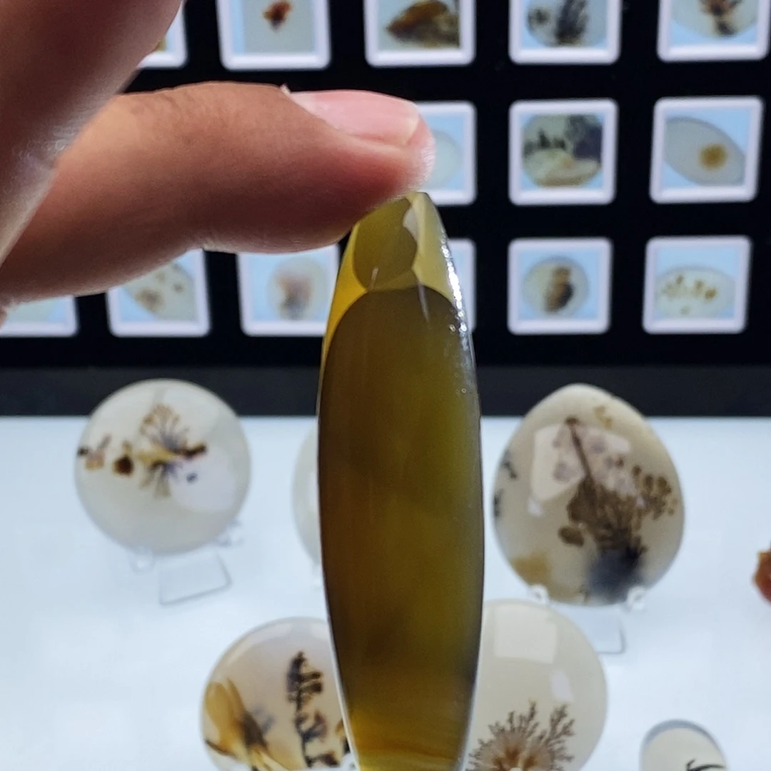 玛瑙/玉髓未镶嵌吊坠(不含链)130