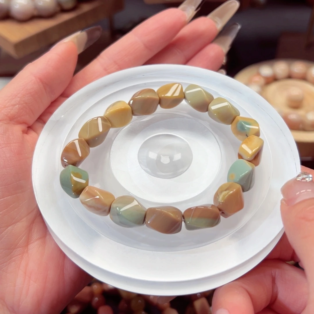 【闪购商品】石英质玉手链未镶嵌?16