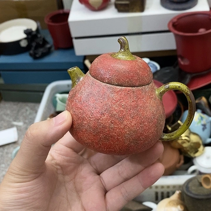 陶瓷艺术品及陶瓷壶壶
