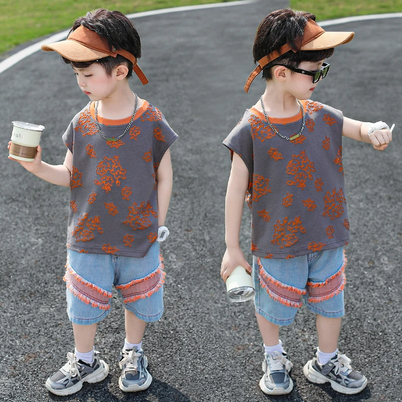男童夏装套装2025年款宝宝夏季薄款衣服帅气小男孩夏季潮酷痞帅装