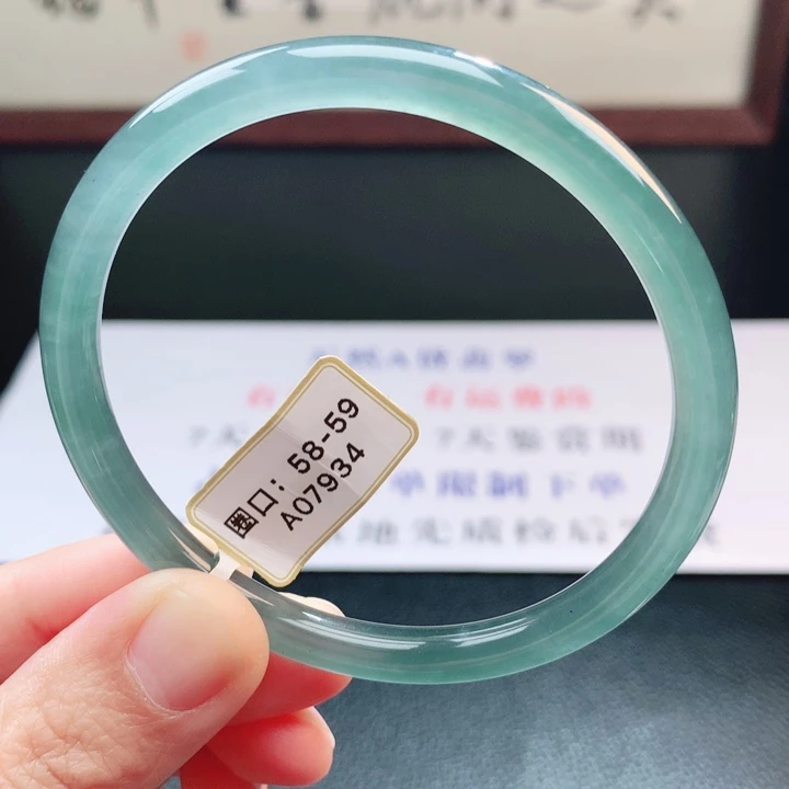 翡翠未镶嵌手镯翡翠手镯37