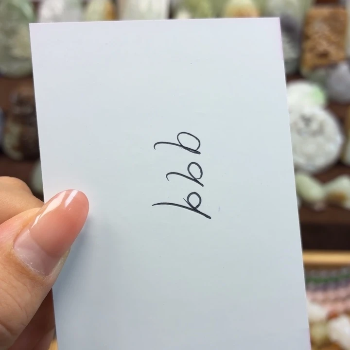 古***婧和田玉未镶嵌颈饰