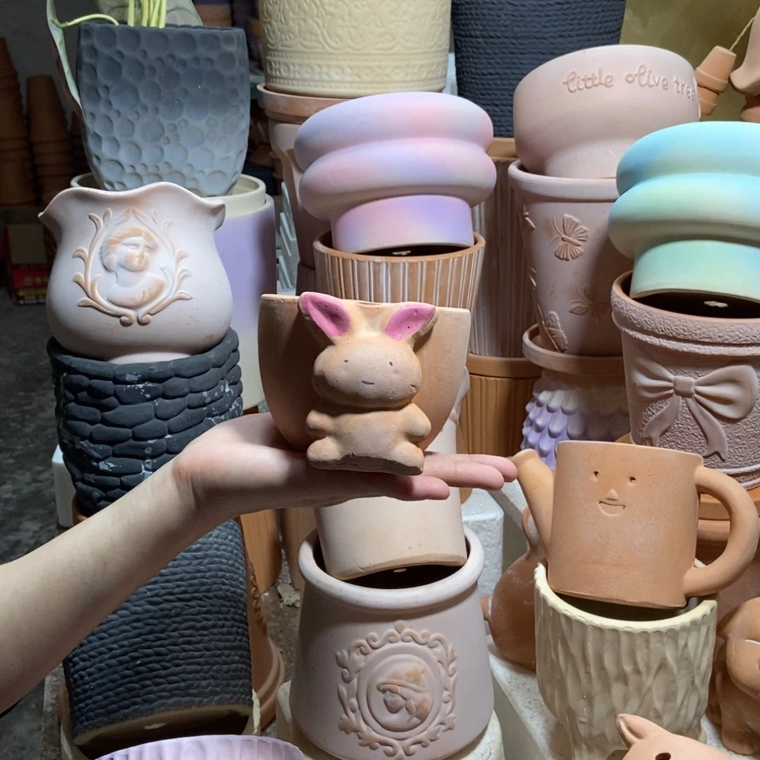 11×8手工彩绘小兔子盆 粗陶2个