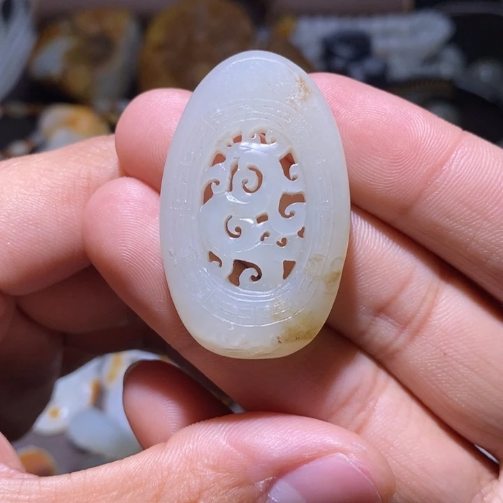 和田玉未镶嵌挂件