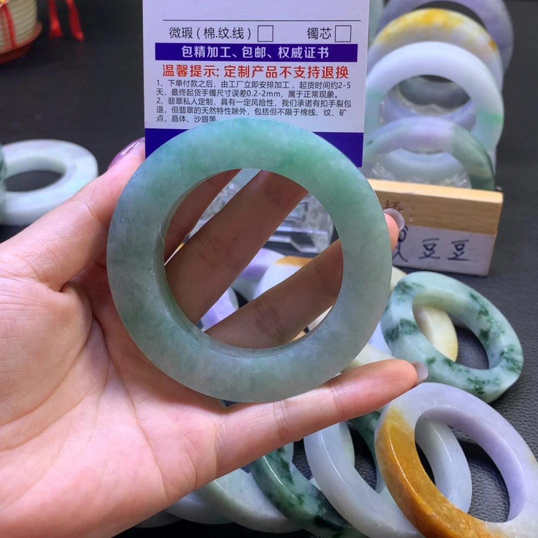 未镶嵌翡翠定制翡翠暖**姥