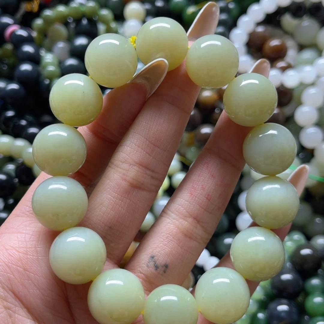 和田玉手链未镶嵌