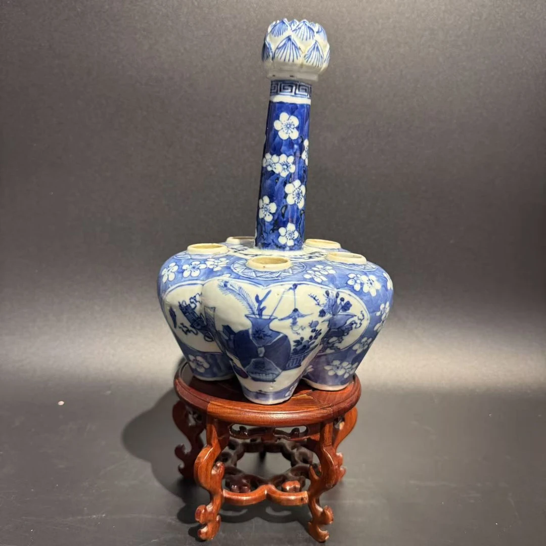 W清 咸丰青花花卉纹五孔插花赏瓶（高25）A0816348