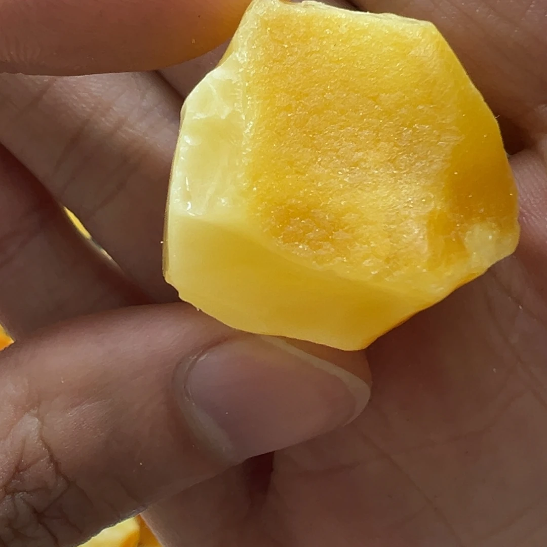 娜***疯定制琥珀蜜蜡定制