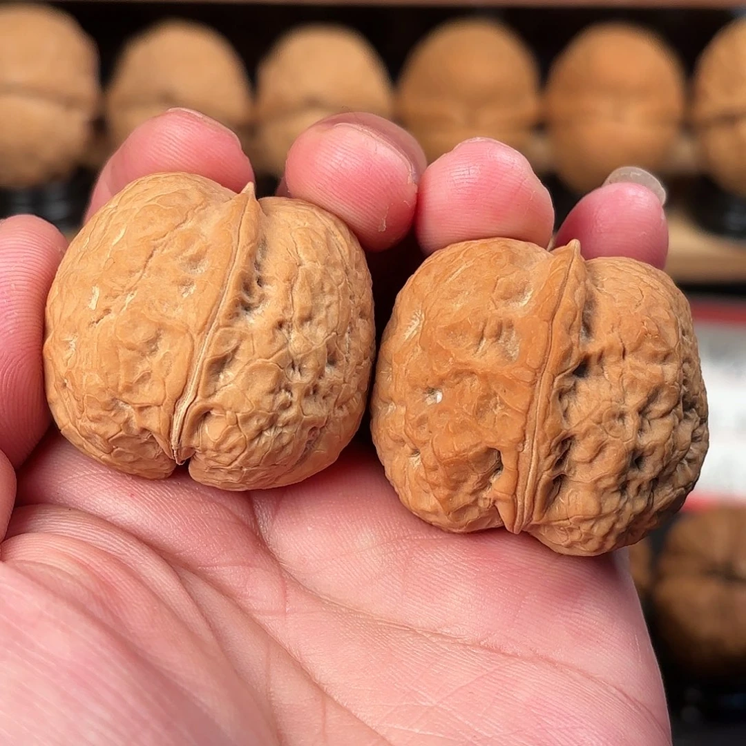 文玩核桃吊坠平头元宝