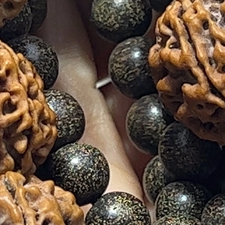 大果紫檀（缅甸花梨）0.8/108越南蚂蚁沉