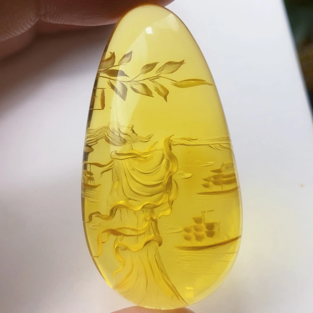 【闪购商品】金珀吊坠(不含链)未镶嵌