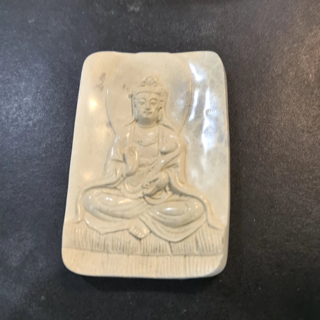 猛犸约32.6克雕刻件ZS61