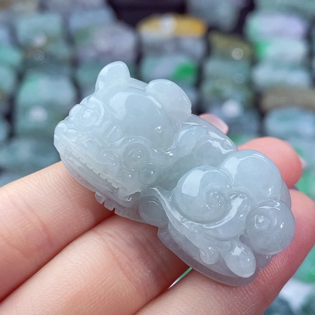 颈饰未镶嵌翡翠天然