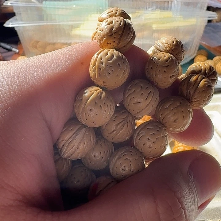桃核吊坠福利盘锦桃核