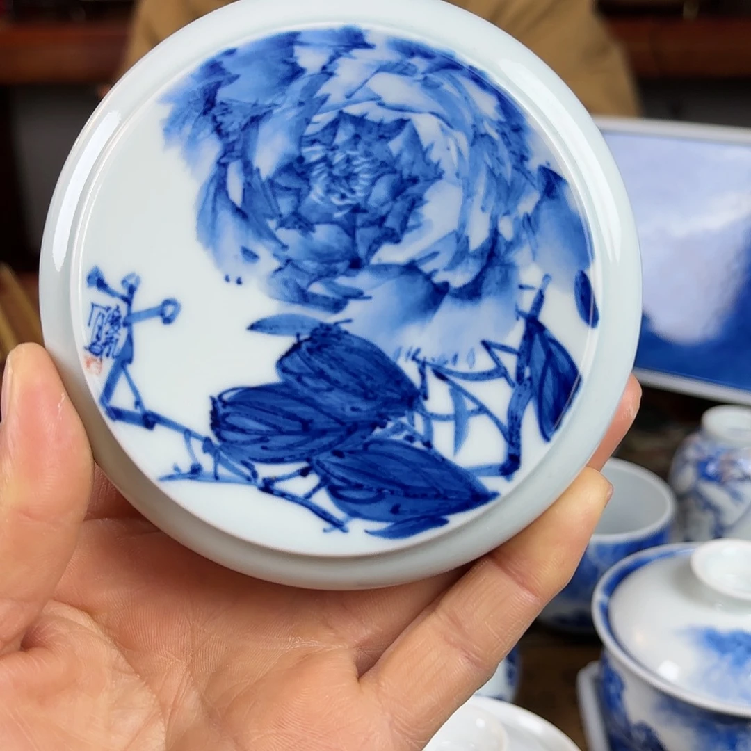 迷***"王庆龙老师手绘陶瓷