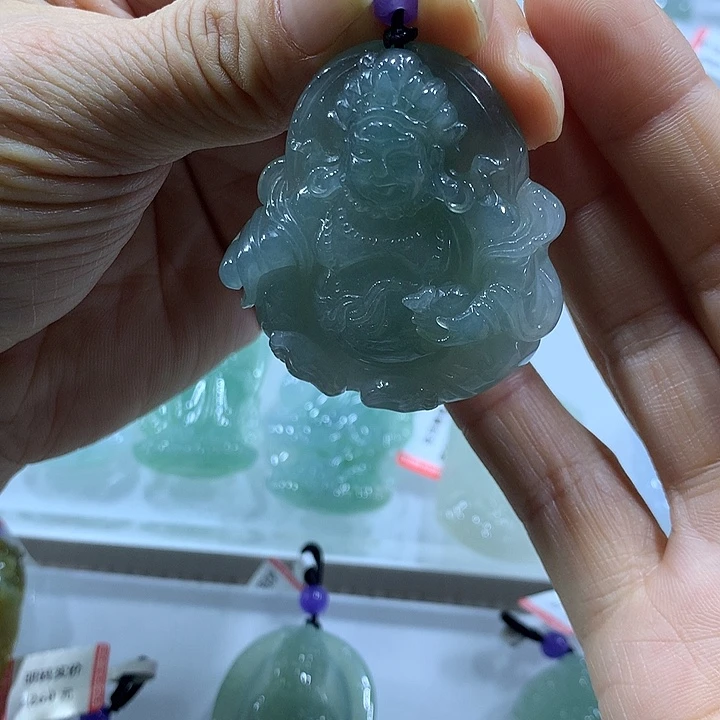翡翠未镶嵌颈饰天然翡翠吊坠A货