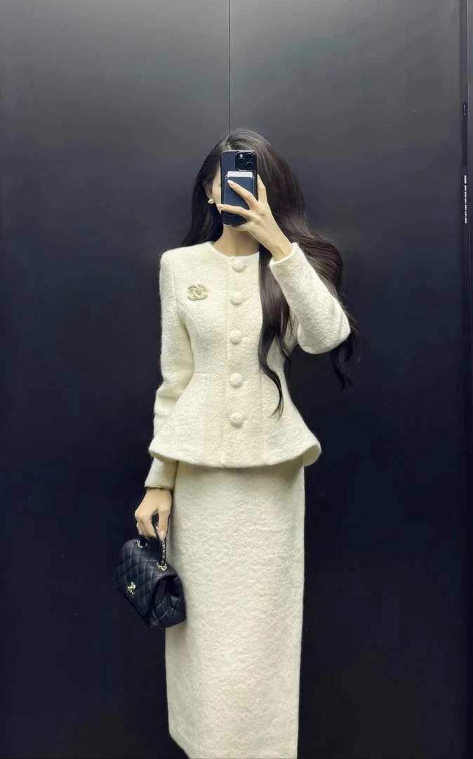 【701-800】秋冬气质小香风名媛洋气白色冬季时尚