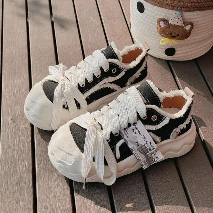 小众设计厚底增高板鞋女2025秋季新款丑萌大头鞋帆布透气小白鞋子