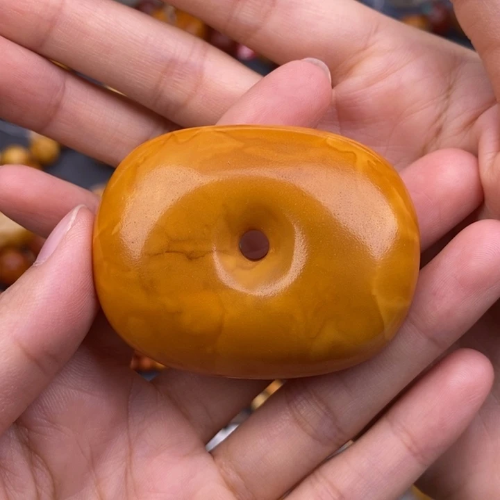 蜜蜡未镶嵌裸石蜜蜡M