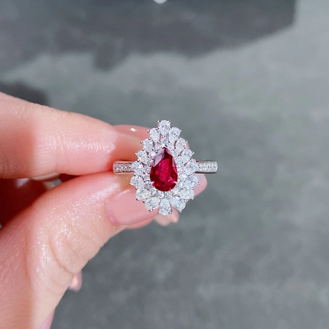 红宝石戒指18K金镶嵌1.01ct无烧鸽血红grs