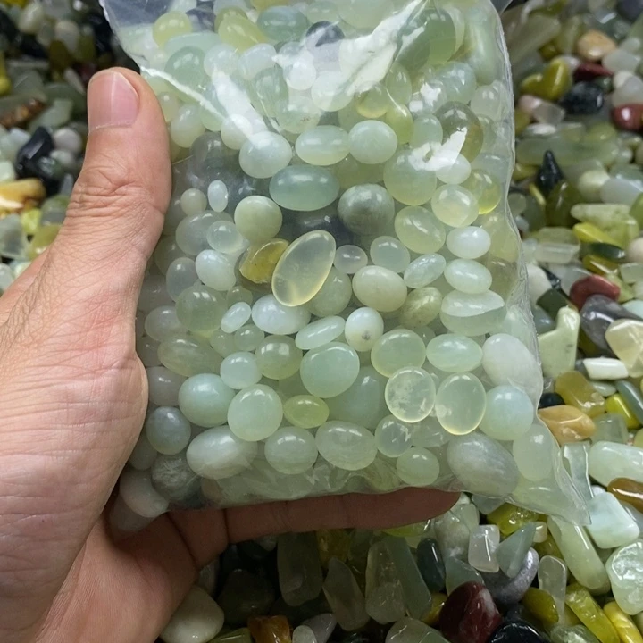 蛇纹石玉未镶嵌鱼缸石