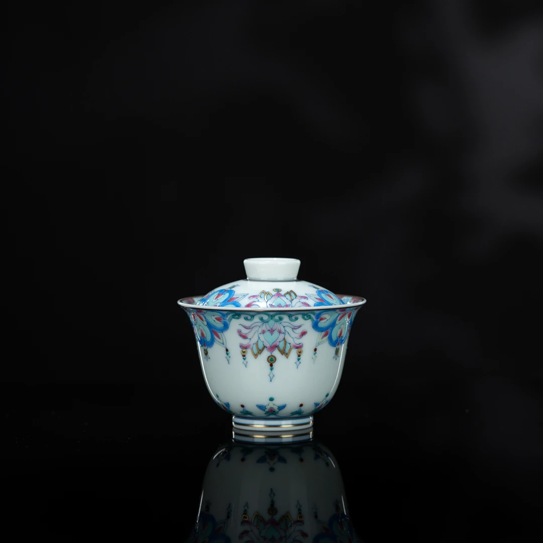 冉月观隐 斗彩宝相璎珞盖碗 140cc 瓷器茶周边