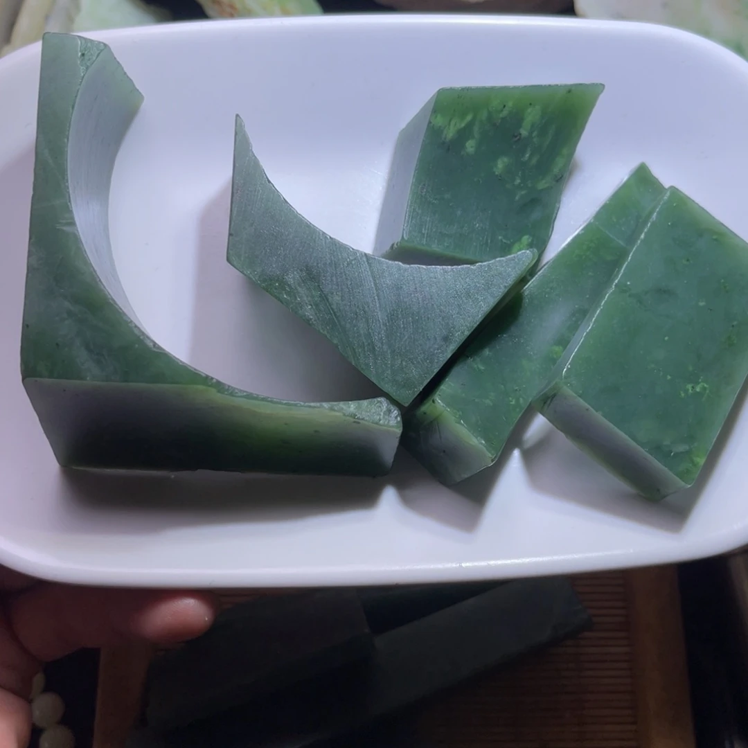 未镶嵌和田玉车挂