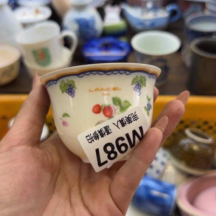 瓷片就***感哈哈哈哈哈哈姐姐