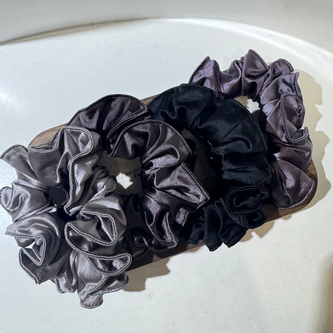 直播新款黑色压边面膜缎感高品质大肠发圈ins气质发绳缎面头绳