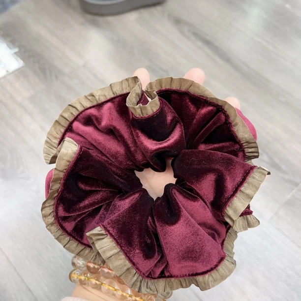 S730高级丝绒木耳边肠圈